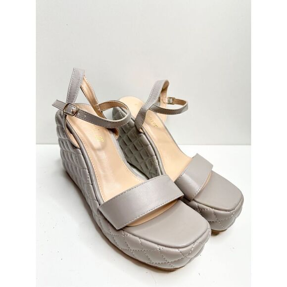 Olivia Miller Sandals Womens Size 9 Gray Open Toe Wedges - Picture 4 of 10